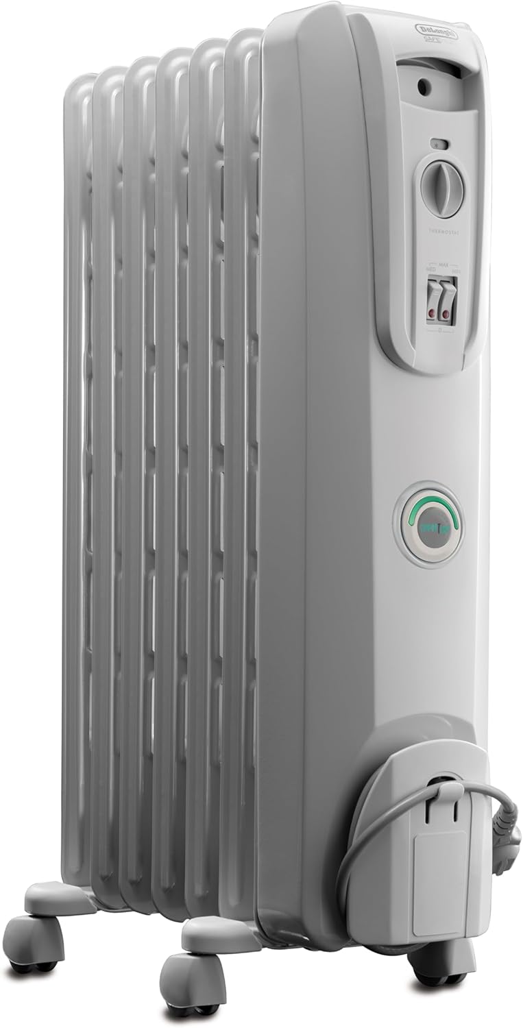 De&rsquo;Longhi oil-filled radiator heater with adjustable temperature and safety features